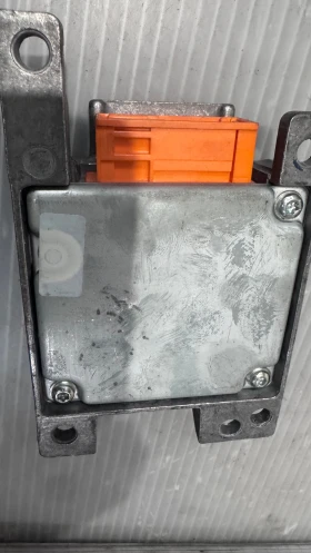 Airbag  /  /  a Land Rover Discovery - YWC 106600 | Mobile.bg    2