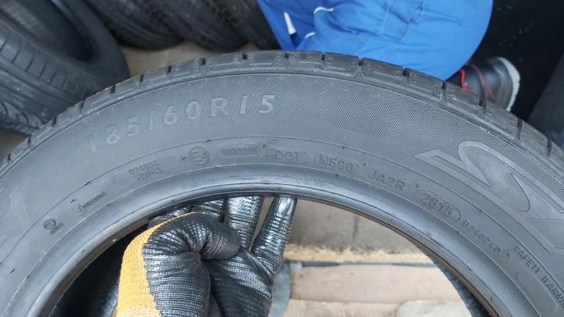 Гуми Летни 185/60R15, снимка 5 - Гуми и джанти - 29263055