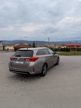 Toyota Auris, снимка 3