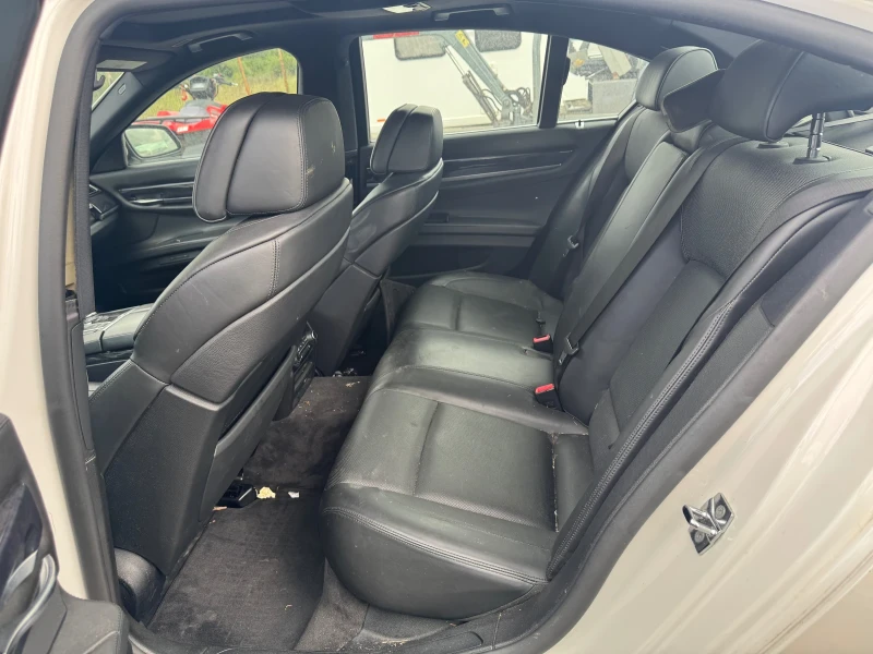 BMW 750 Проблем в мотора!, снимка 8 - Автомобили и джипове - 52688151