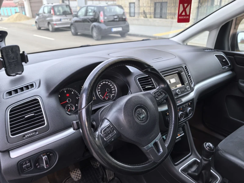 VW Sharan Дизел 2, 0, снимка 15 - Автомобили и джипове - 49505301