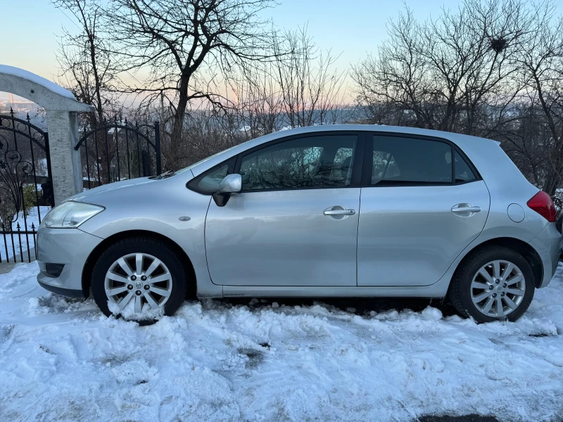 Toyota Auris, снимка 5 - Автомобили и джипове - 49040358