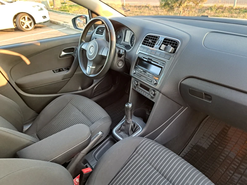 VW Polo 1.2 TDI, снимка 5 - Автомобили и джипове - 49422836