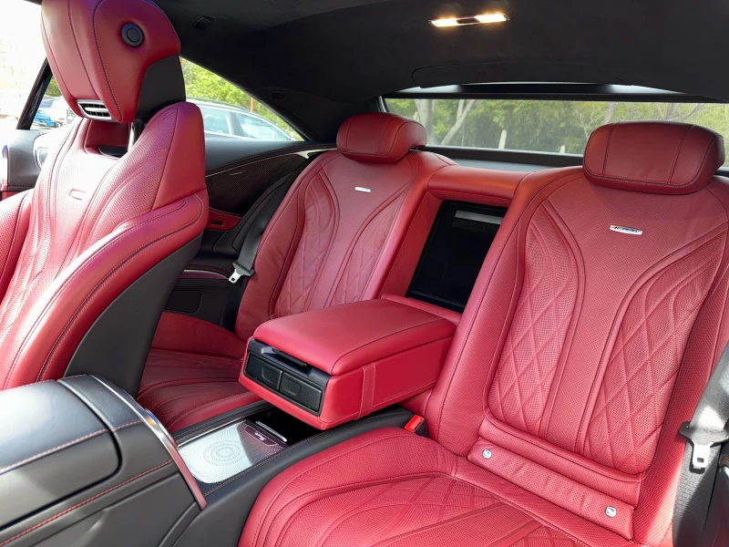 Mercedes-Benz S 63 AMG Coupe* Burmester High End 4D* Carbon* Pano, снимка 13 - Автомобили и джипове - 52588208