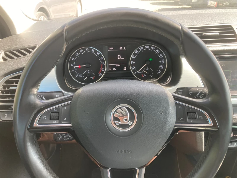 Skoda Fabia   ТОП, снимка 10 - Автомобили и джипове - 51776743