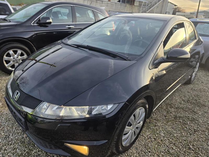 Honda Civic 1.8  I NAVI, ксенон., снимка 2 - Автомобили и джипове - 51987748