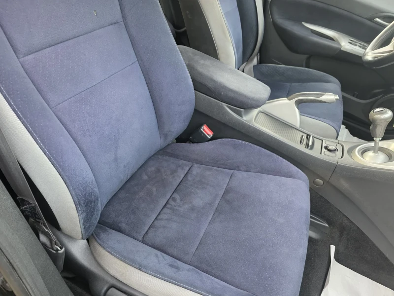 Honda Civic 1.8  I NAVI, ксенон., снимка 15 - Автомобили и джипове - 51987748