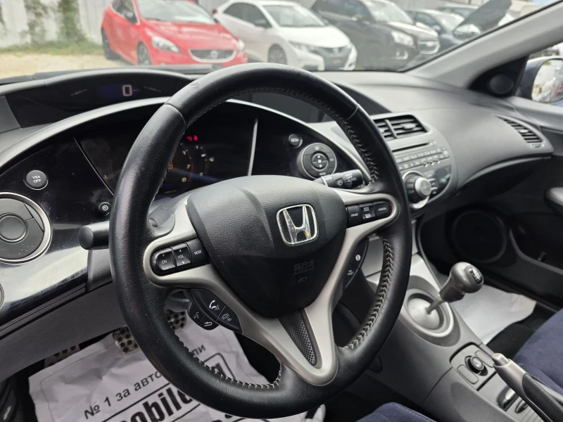 Honda Civic 1.8  I NAVI, ксенон., снимка 8 - Автомобили и джипове - 51987748