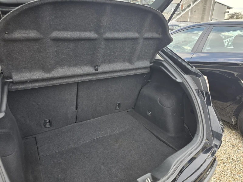 Honda Civic 1.8  I NAVI, ксенон., снимка 16 - Автомобили и джипове - 51987748