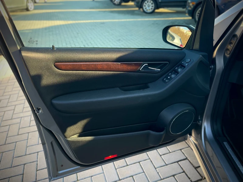 Mercedes-Benz A 150, снимка 12 - Автомобили и джипове - 53102605