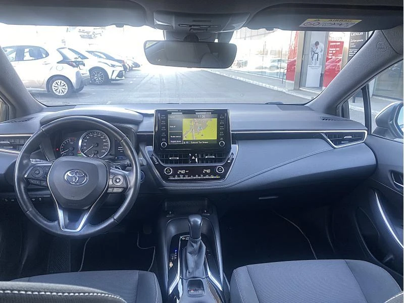 Toyota Corolla 2.0H, снимка 14 - Автомобили и джипове - 49436595