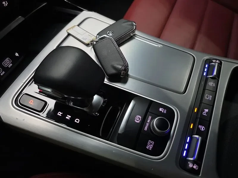 Kia Stinger 2.0 TURBO 2WD PLATINUM, снимка 9 - Автомобили и джипове - 54940143