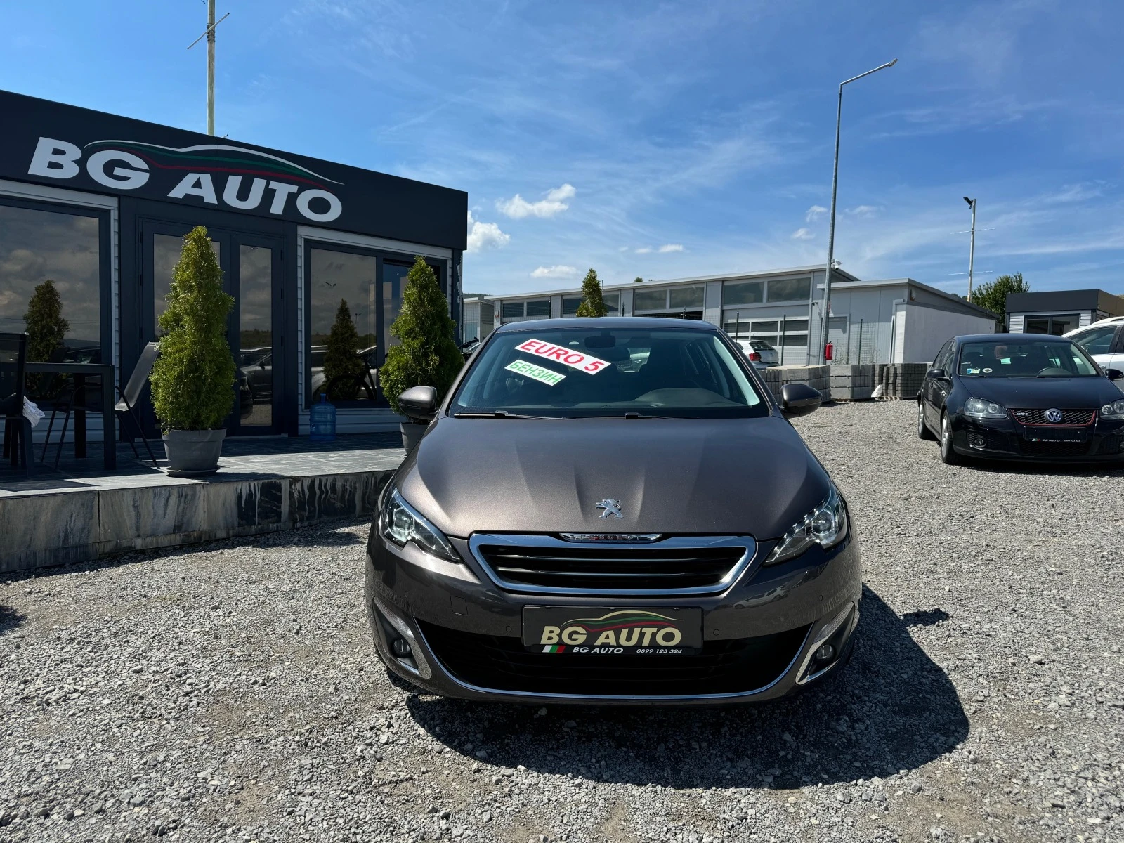 Peugeot 308 * 117 ХИЛЯДИ* ИТАЛИЯ* 1.6 TУРБО* ALLURE* LED* NAVI - изображение 2