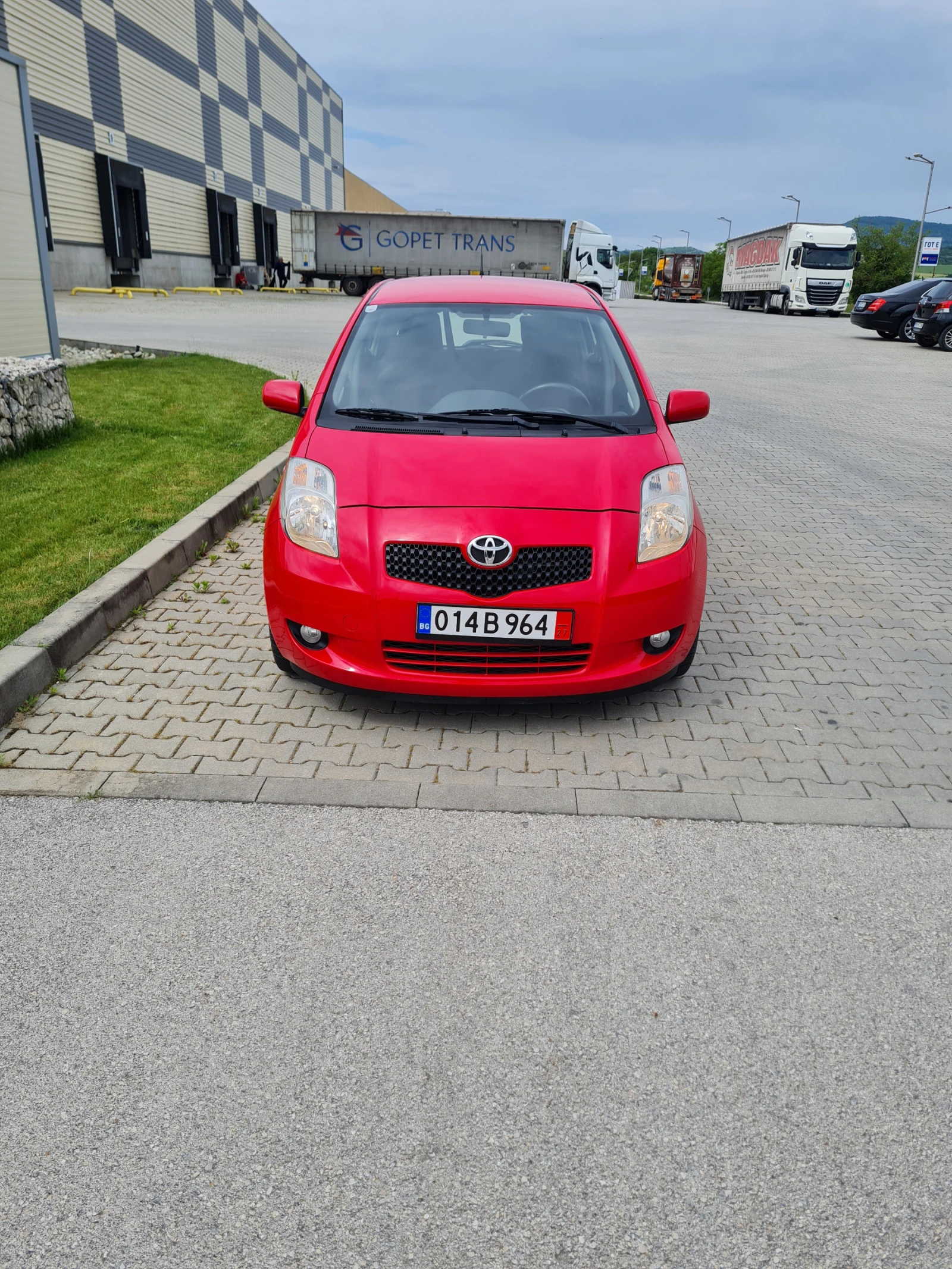 Toyota Yaris 1.3 VVTI 87к.с. - [1] 