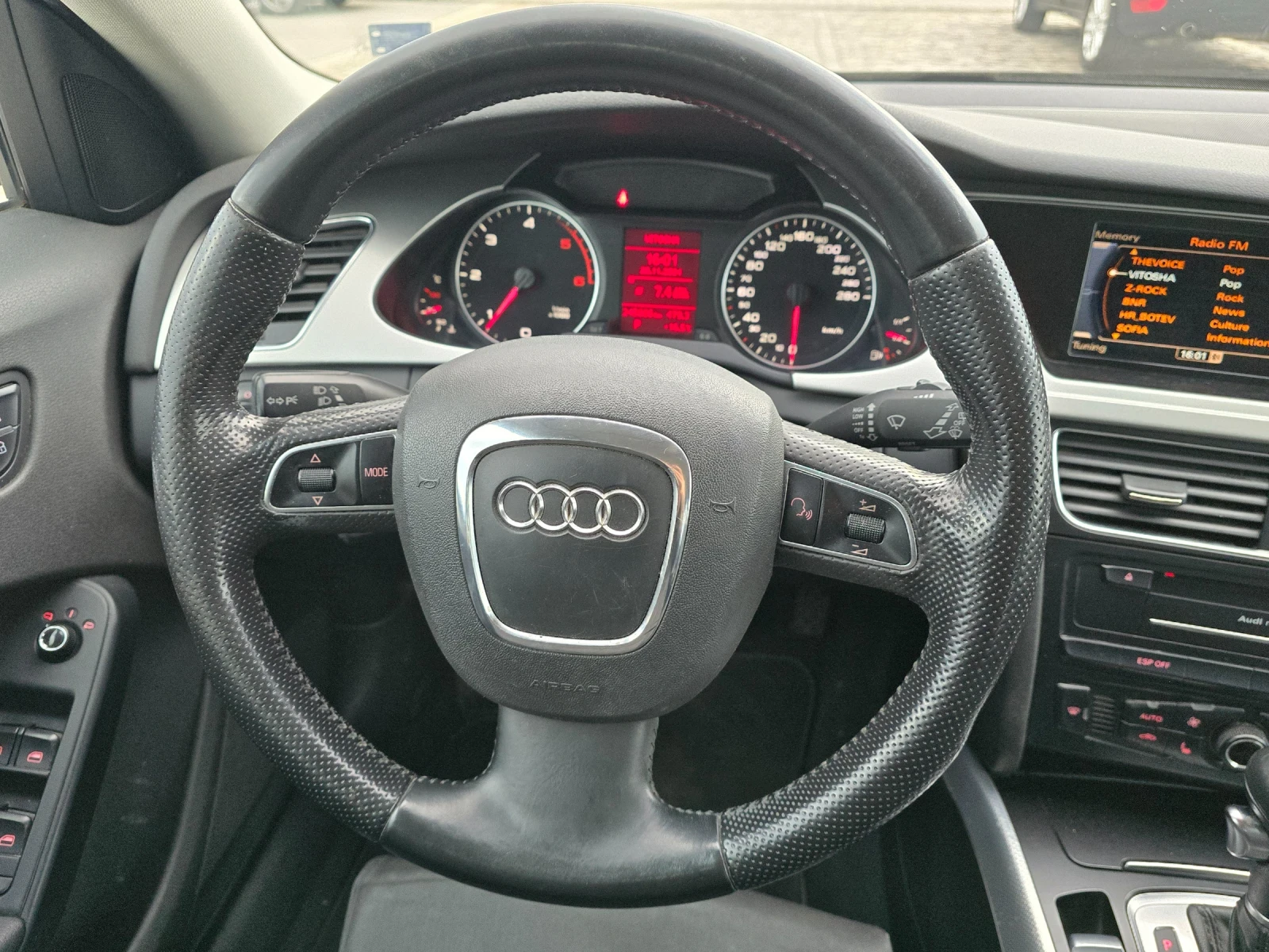 Audi A4 2.0TDI 143    | Mobile.bg   14