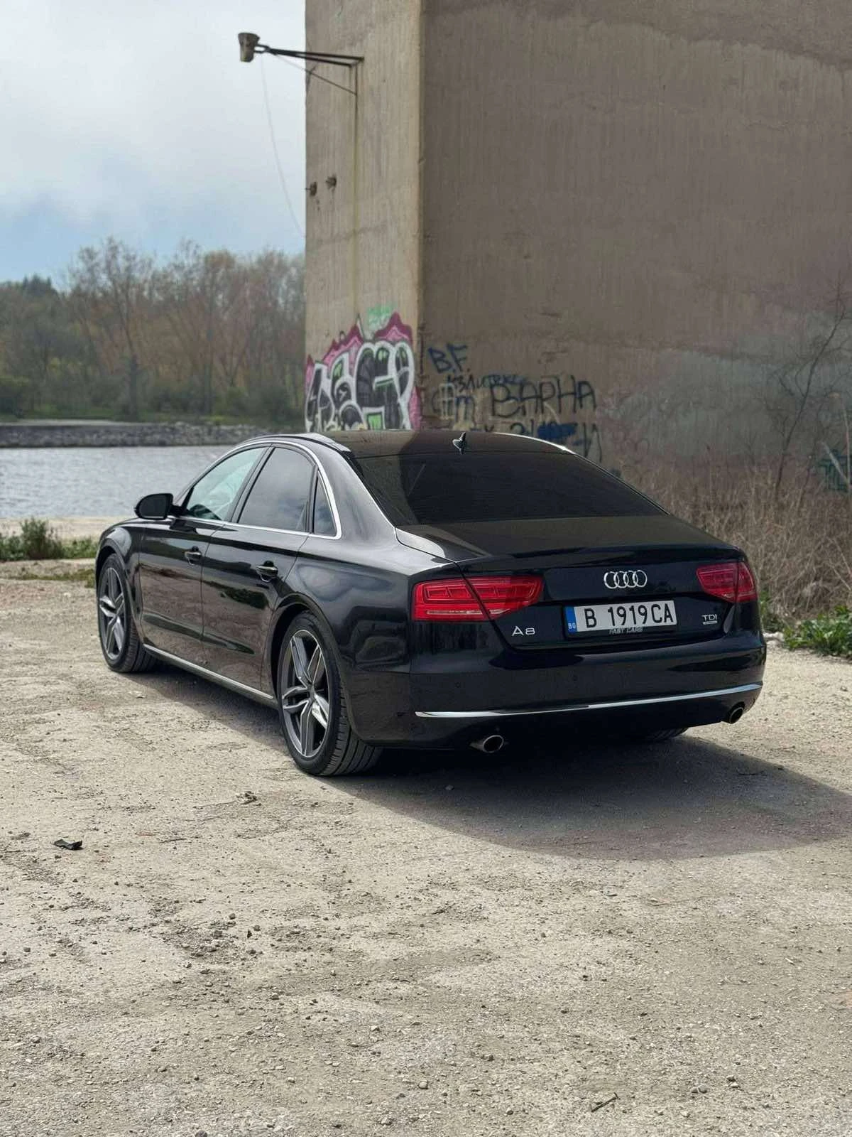 Audi A8  - изображение 2