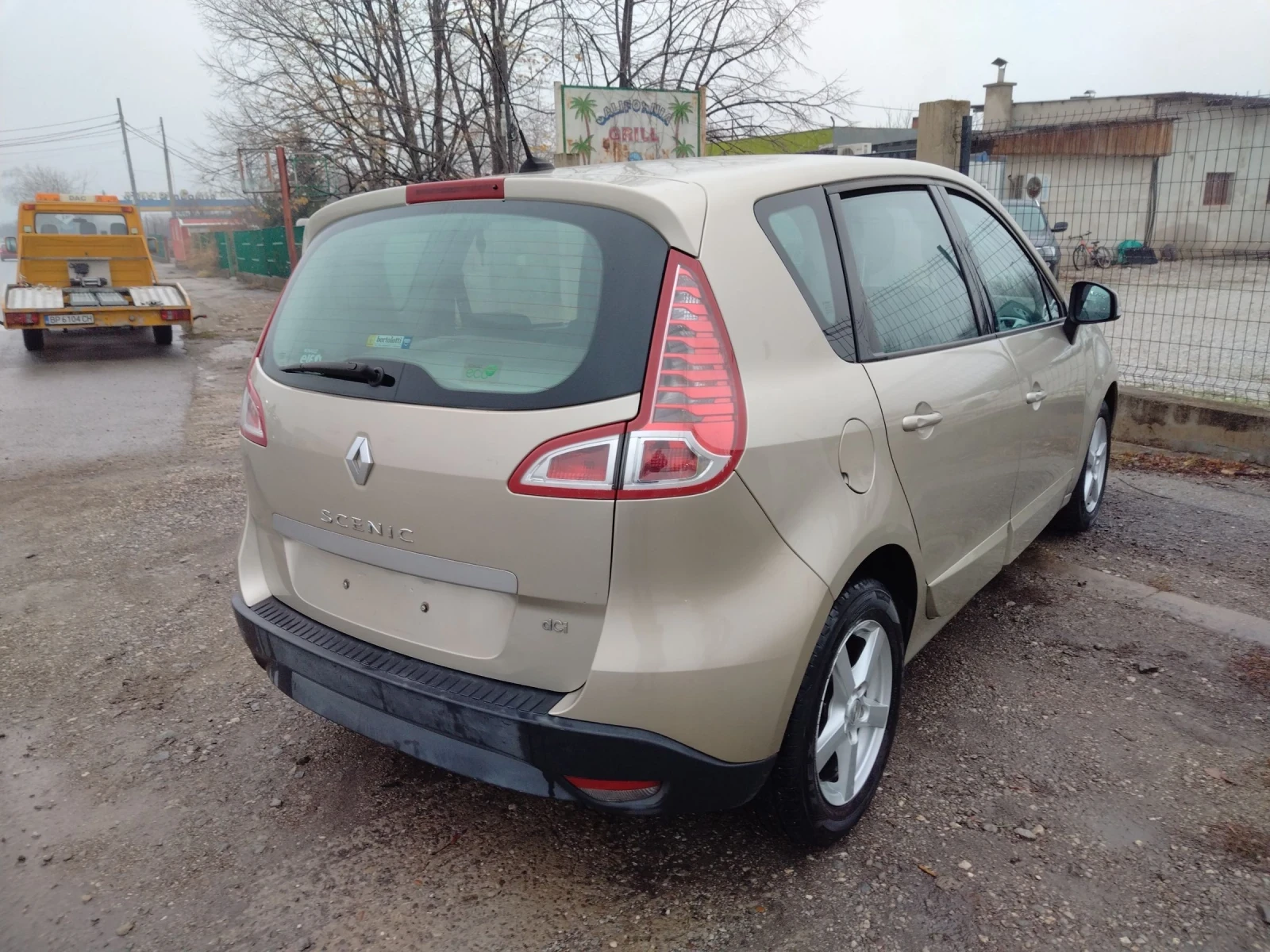 Renault Scenic 1.5 DCI 110kc - изображение 5