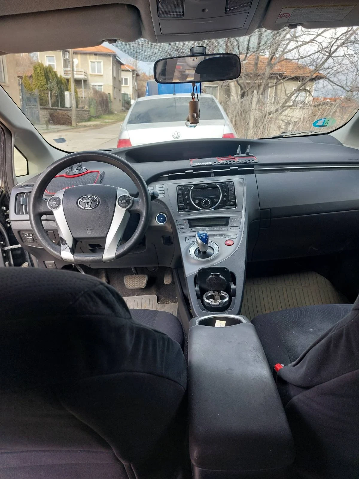 Toyota Prius  - изображение 9