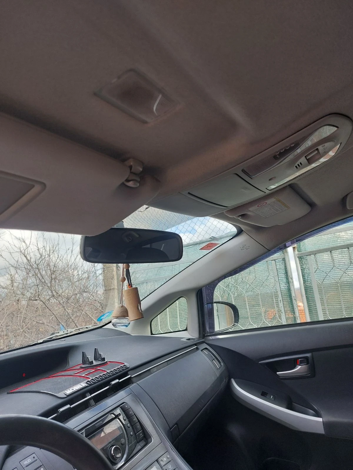 Toyota Prius  - изображение 6