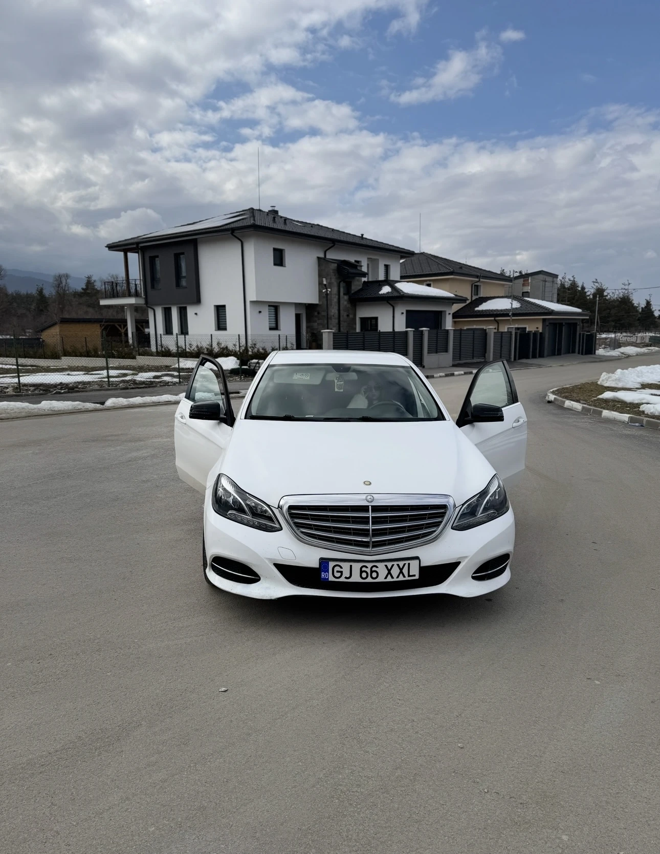 Mercedes-Benz E 220 2.2 - изображение 2