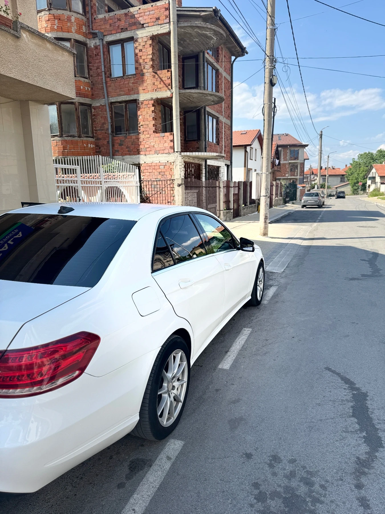 Mercedes-Benz E 220 2.2 - изображение 7