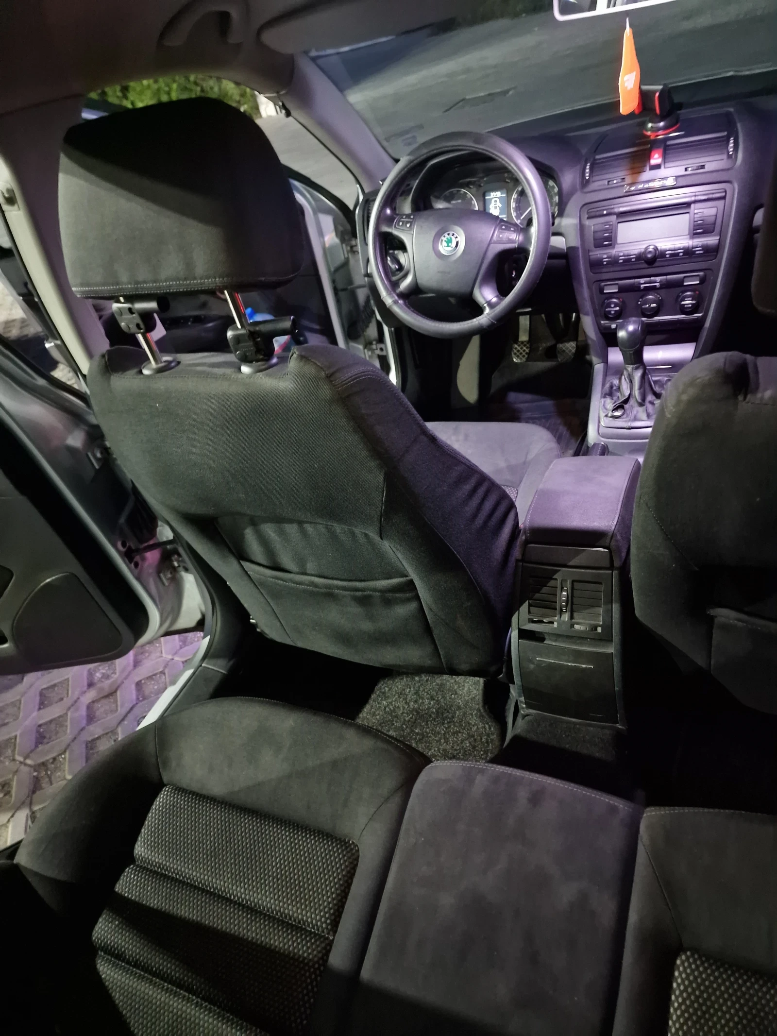 Skoda Octavia 2.0 tdi BKD - изображение 10