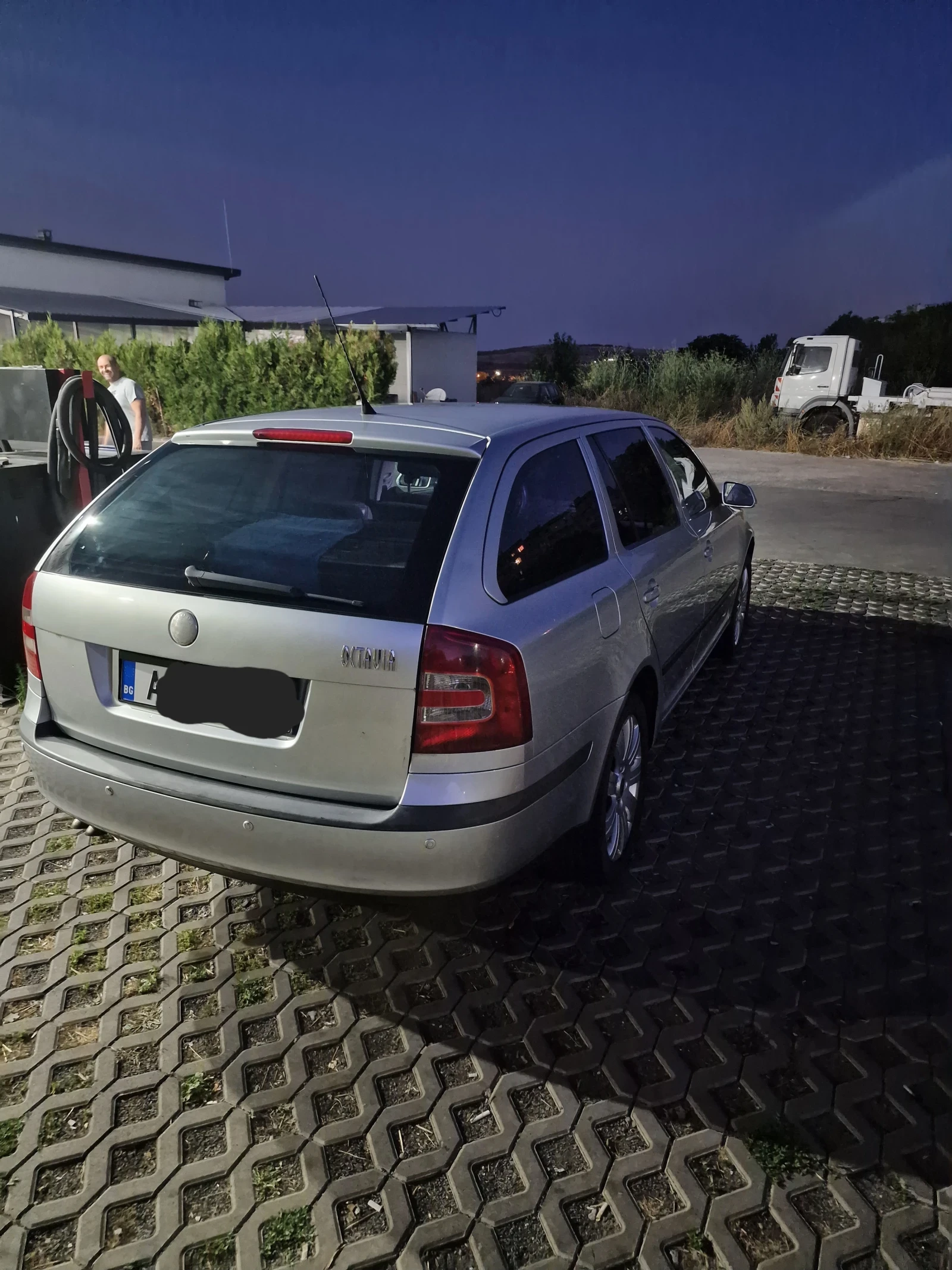Skoda Octavia 2.0 tdi BKD - изображение 3