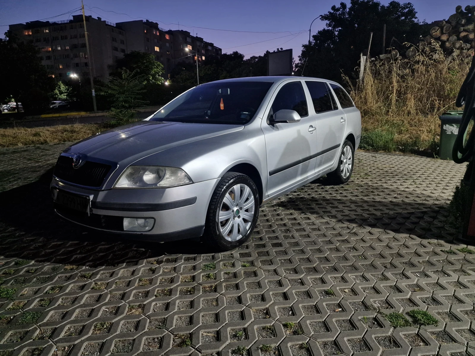 Skoda Octavia 2.0 tdi BKD - изображение 2