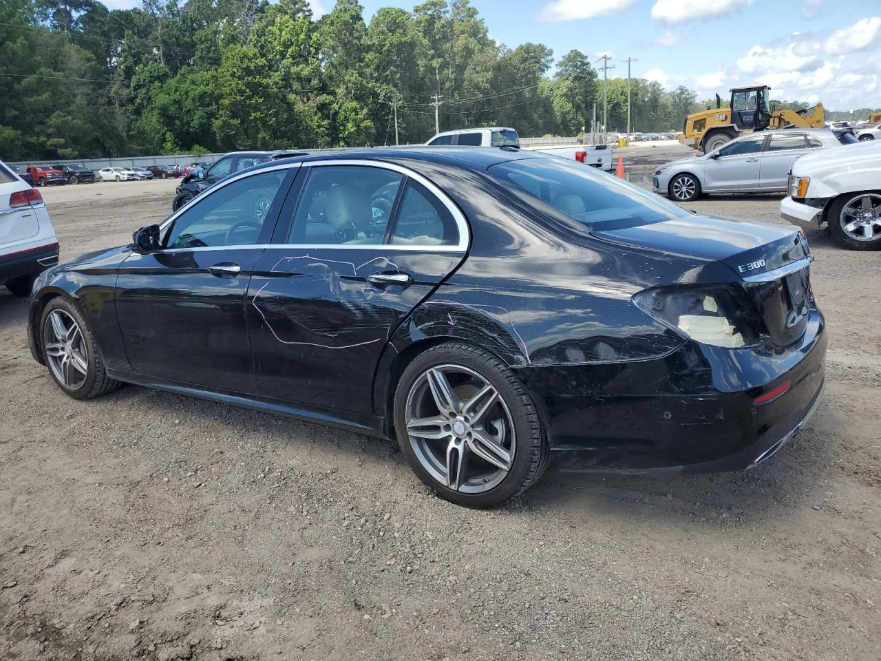Mercedes-Benz E 300  - изображение 4