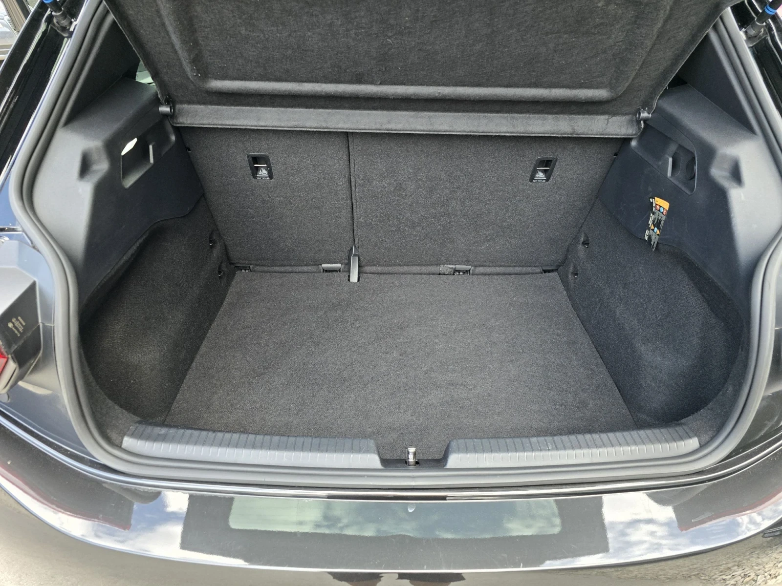 VW ID.3 PRO 62KWh CCS  | Mobile.bg   12