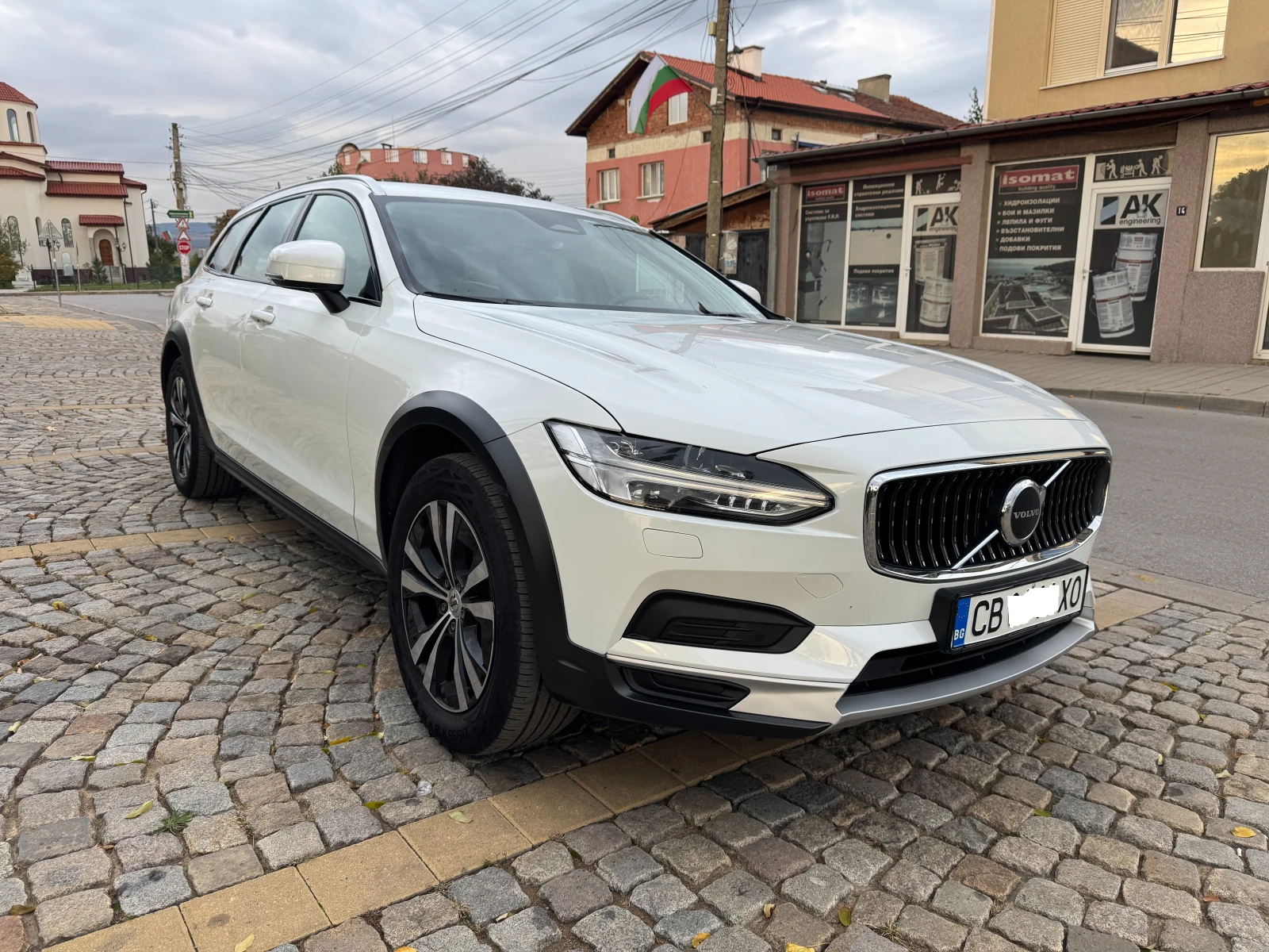 Volvo V90 Cross Country B4 Mild Hybrid - изображение 3