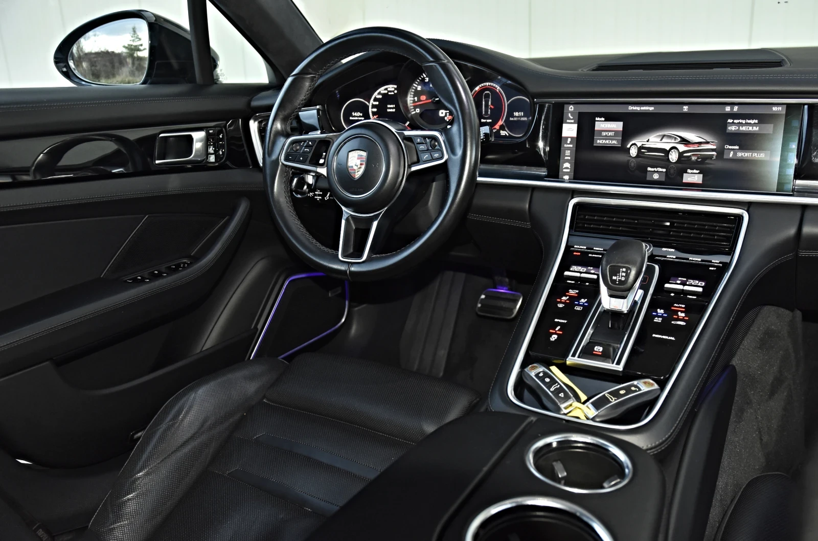 Porsche Panamera TURBO  - изображение 10