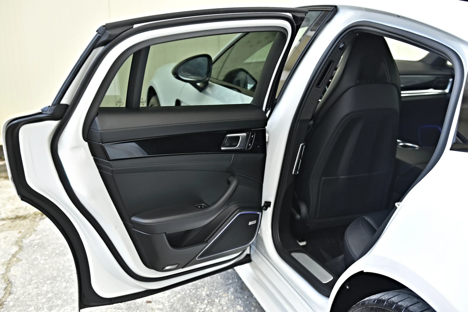 Porsche Panamera TURBO  | Mobile.bg   17