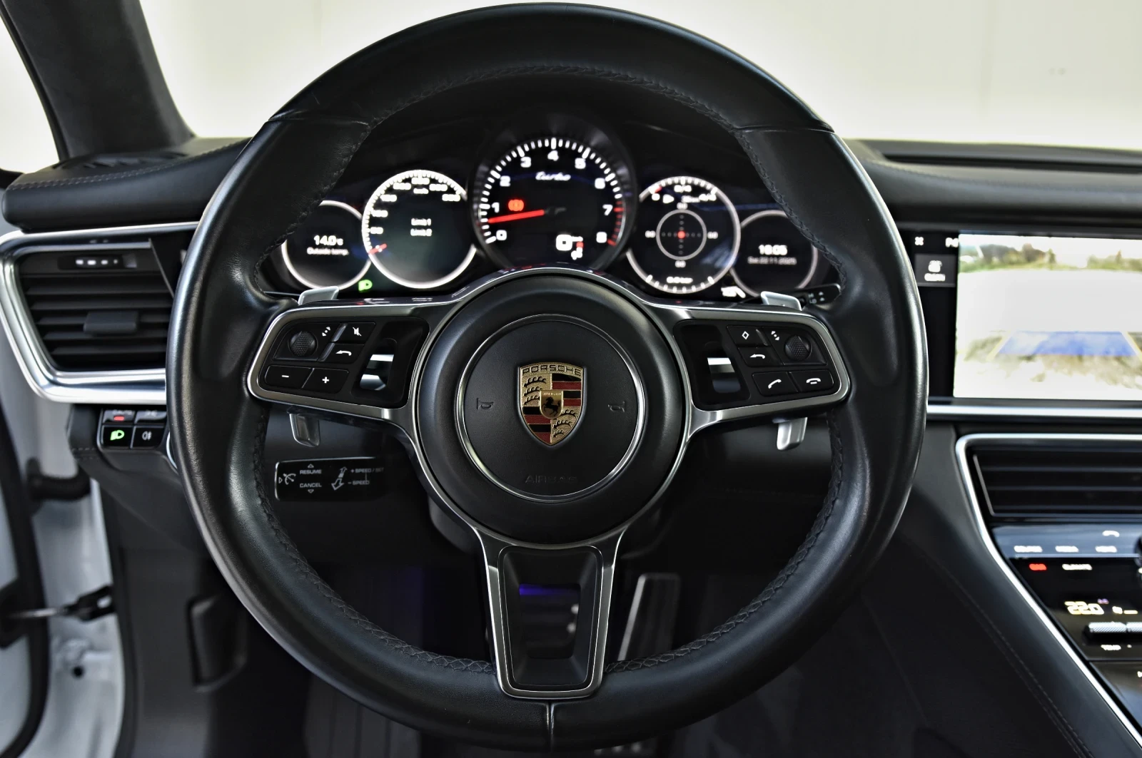 Porsche Panamera TURBO  - изображение 9