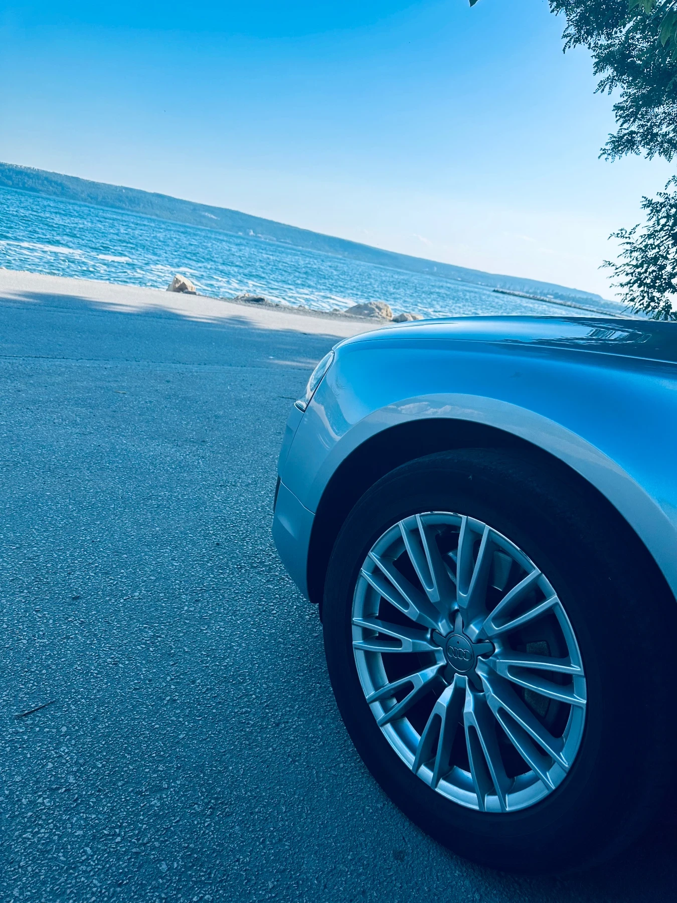 Audi A8  - изображение 3