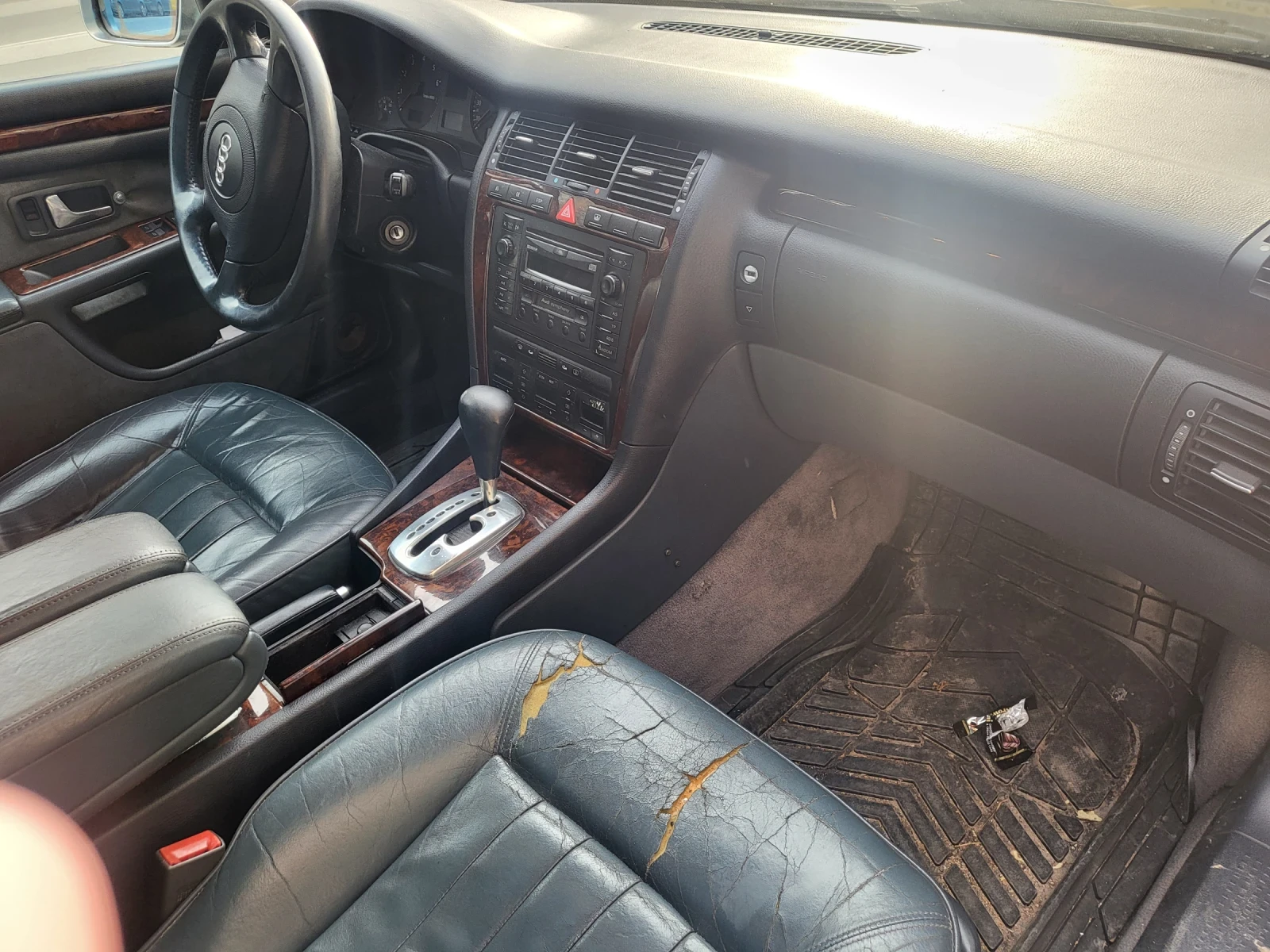 Audi A8 2.8 ГАЗ-АВТОМАТИК - изображение 3