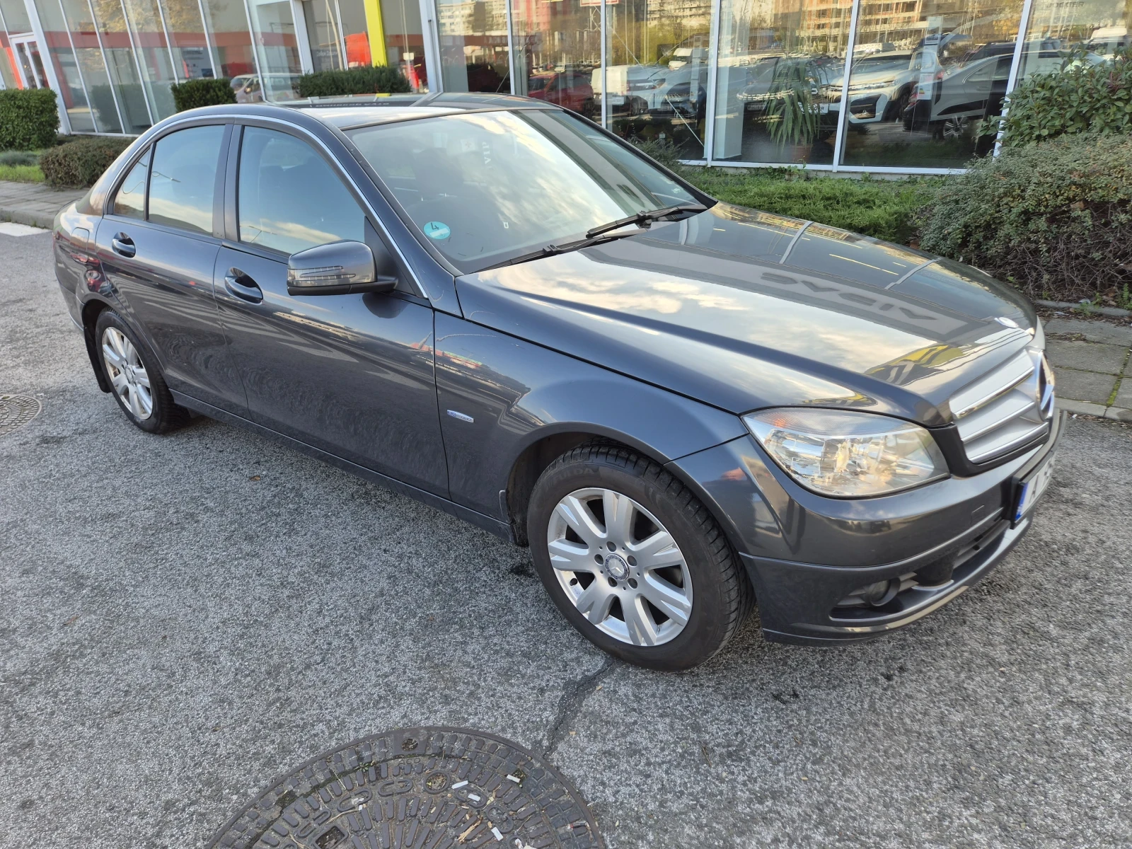 Mercedes-Benz C 180  - изображение 2