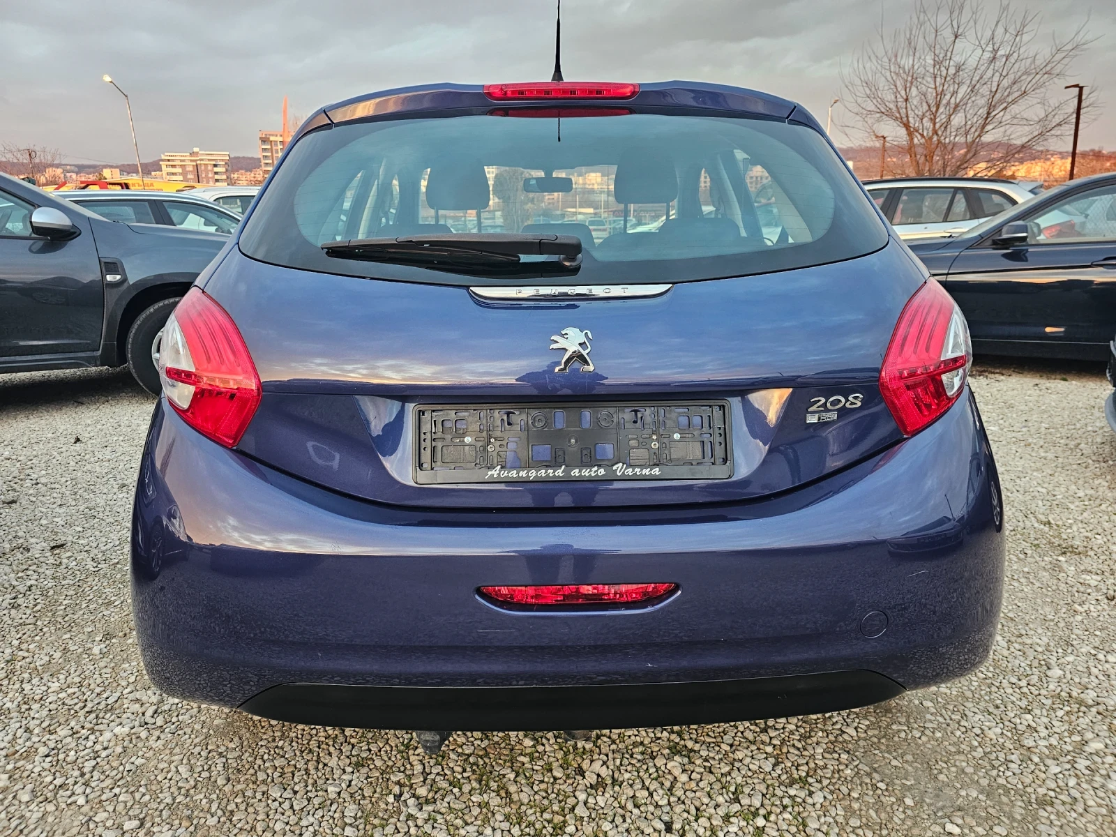 Peugeot 208 1.6HDI, 92�.�. | Mobile.bg � ����������� 5