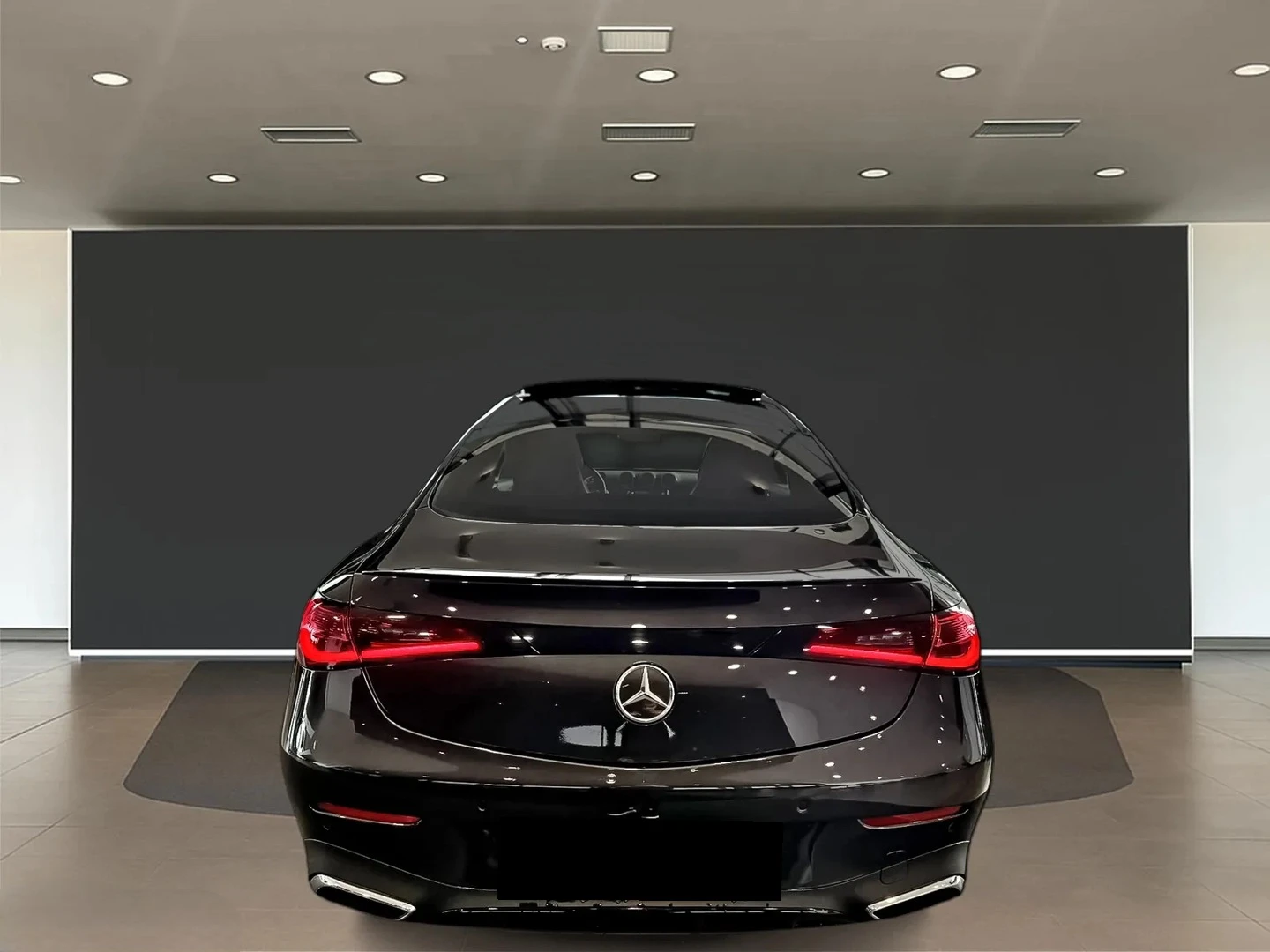 Mercedes-Benz CLE 200 Coupe AMG-Line - изображение 4