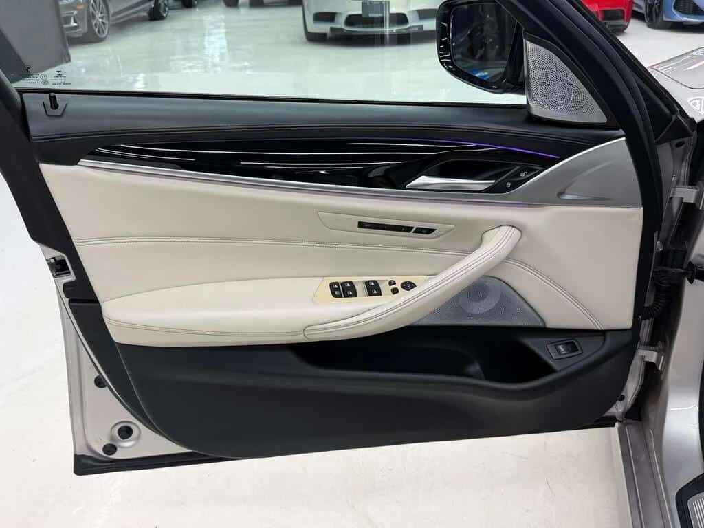 BMW 550 * NAV| 360CAM| ACC| BSM| FCW| B&W SOUND| MASSAGE|  | Mobile.bg � ����������� 6