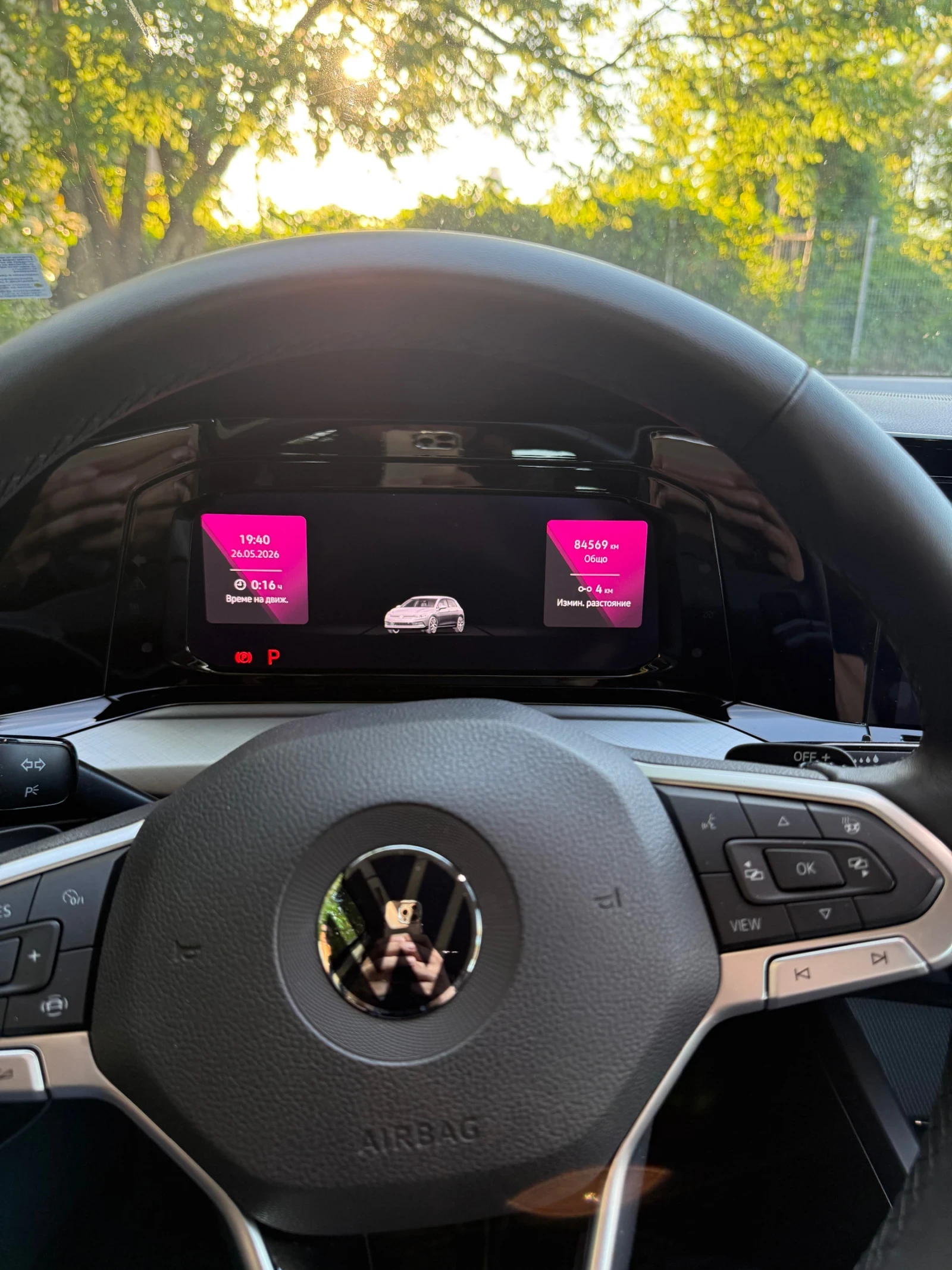 VW Golf 1.5 eTSI , снимка 8 - Автомобили и джипове - 54682790