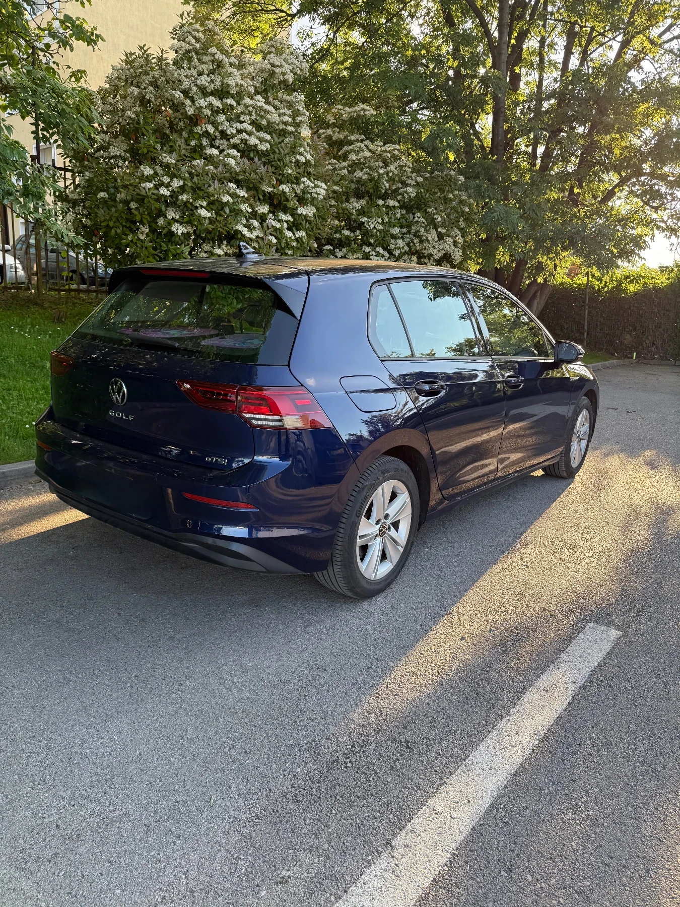 VW Golf 1.5 eTSI , снимка 7 - Автомобили и джипове - 54682790