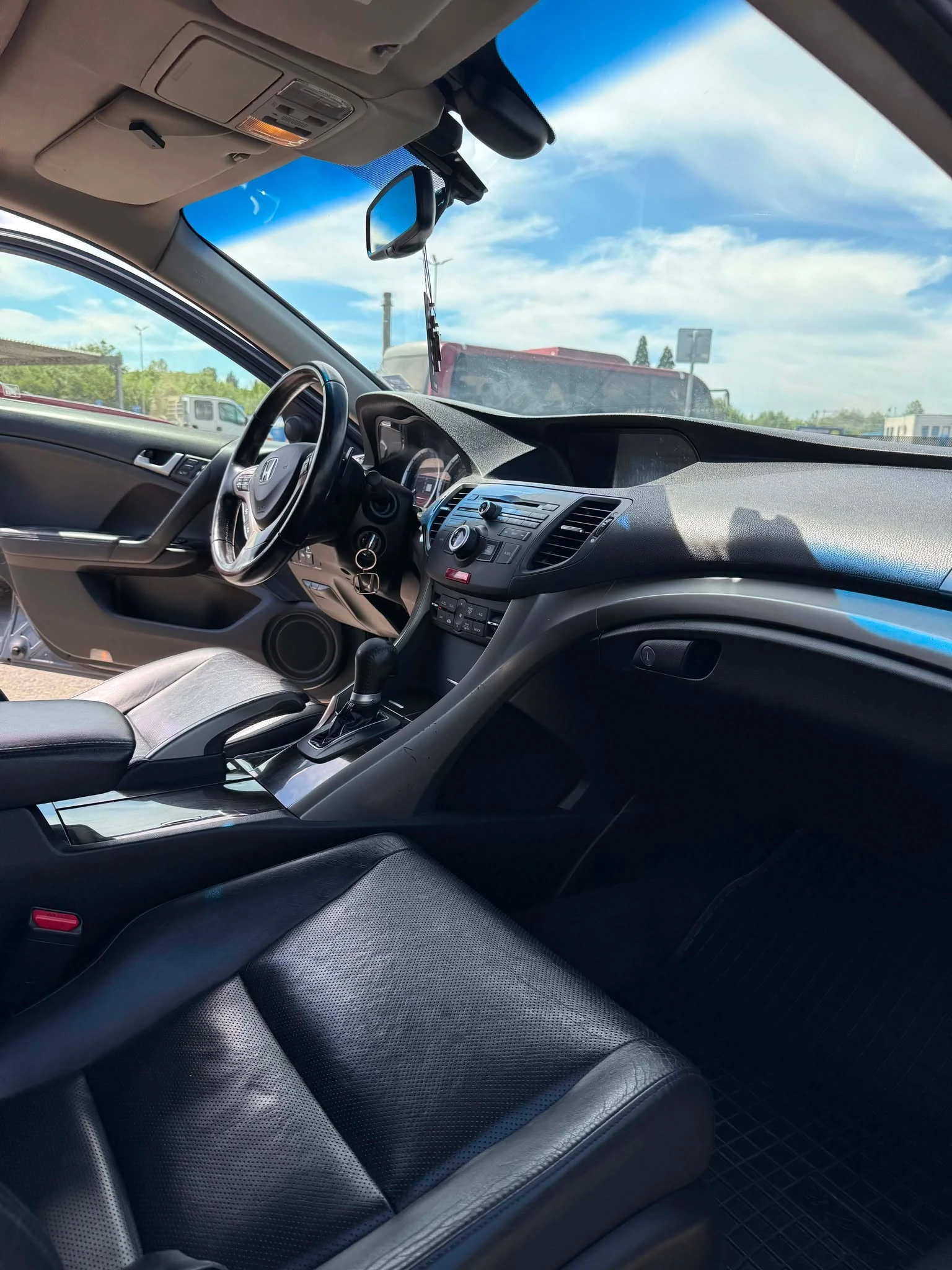 Honda Accord Tourer, снимка 13 - Автомобили и джипове - 54721171
