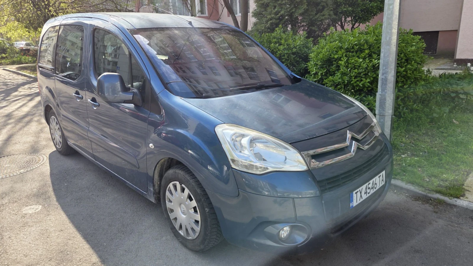 Citroen Berlingo, снимка 2 - Автомобили и джипове - 54754764