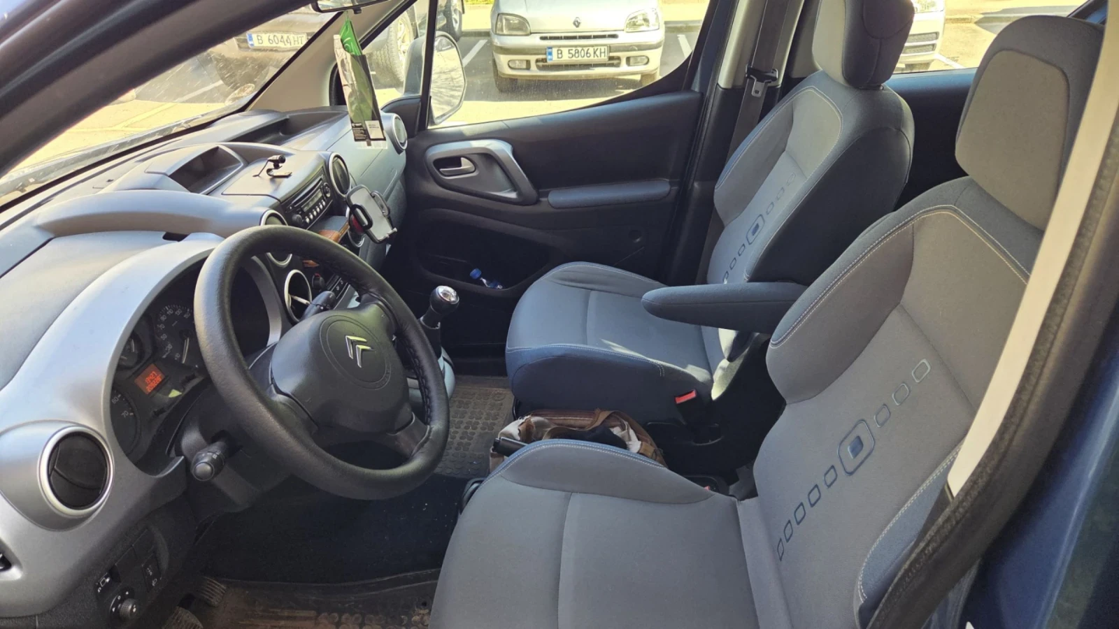 Citroen Berlingo, снимка 4 - Автомобили и джипове - 54754764