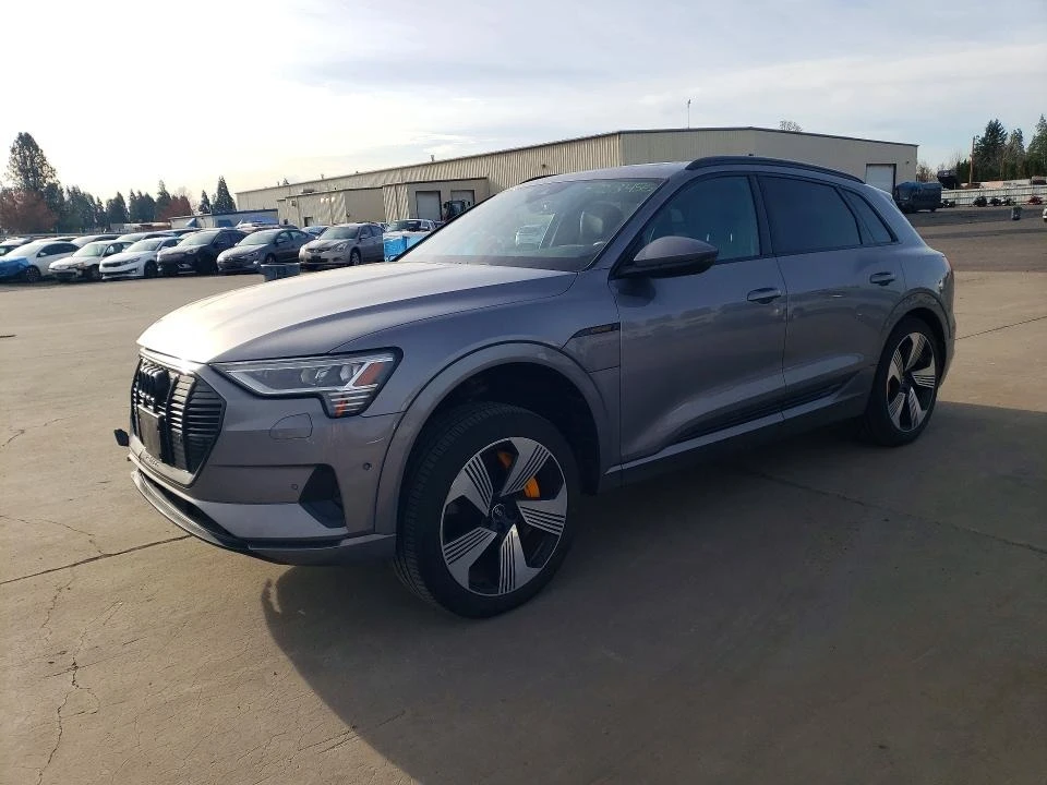 Audi E-Tron