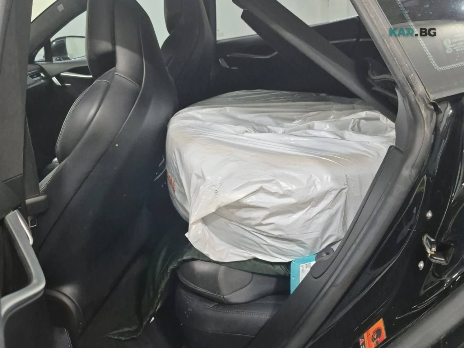 Tesla Model S 90D Автокредит Цена до България, снимка 15 - Автомобили и джипове - 55152392