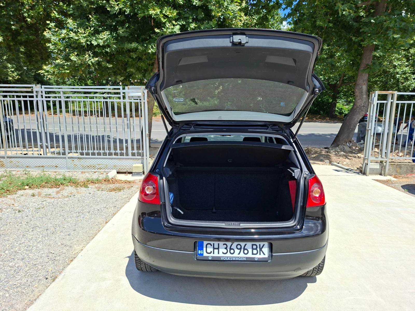 VW Golf 1.6/102KS, снимка 16 - Автомобили и джипове - 55188315