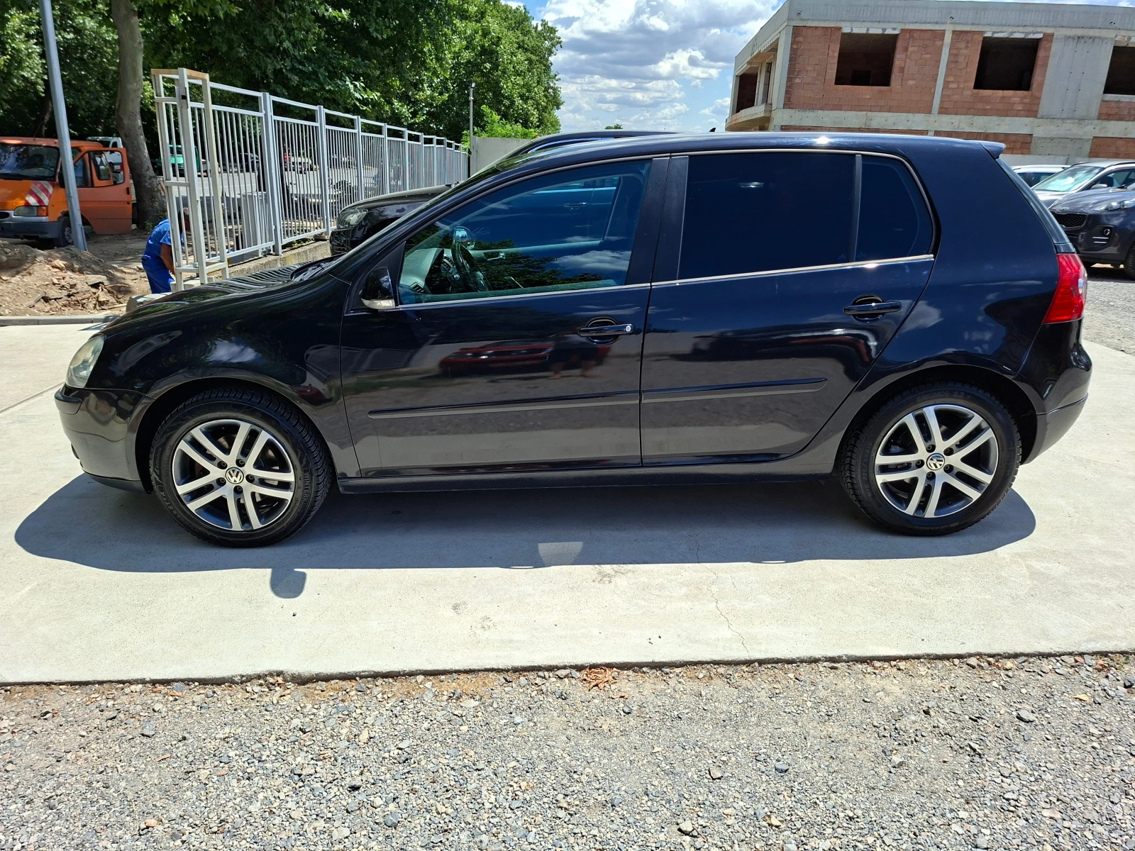 VW Golf 1.6/102KS, снимка 4 - Автомобили и джипове - 55188315