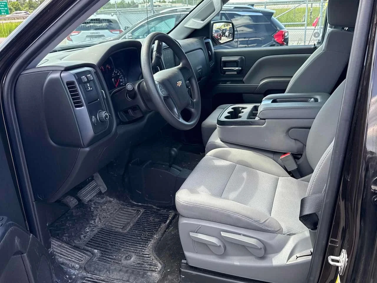 Chevrolet Silverado * LS * CARFAX * ЦЕНА ДО БГ, снимка 6 - Автомобили и джипове - 55398672